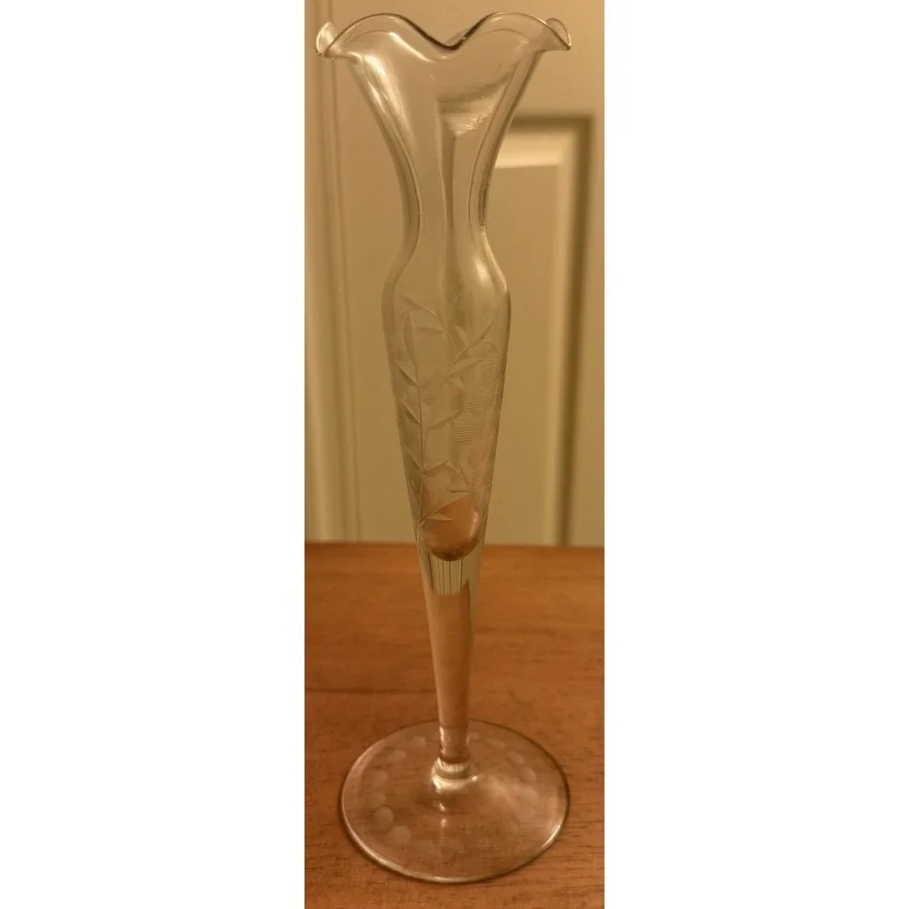 Vintage Etched Glass‎ Bud Vase Grapevine 8